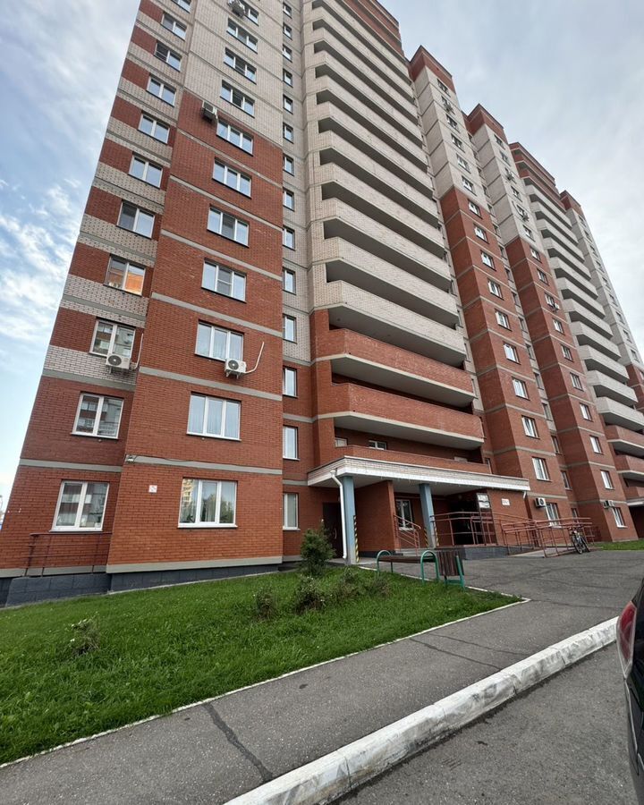 квартира г Ижевск р-н Первомайский ул Героя России Ильфата Закирова 21 фото 1