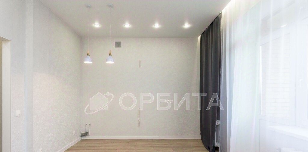 квартира г Тюмень р-н Калининский ул Чернышевского 2бк/11 фото 1