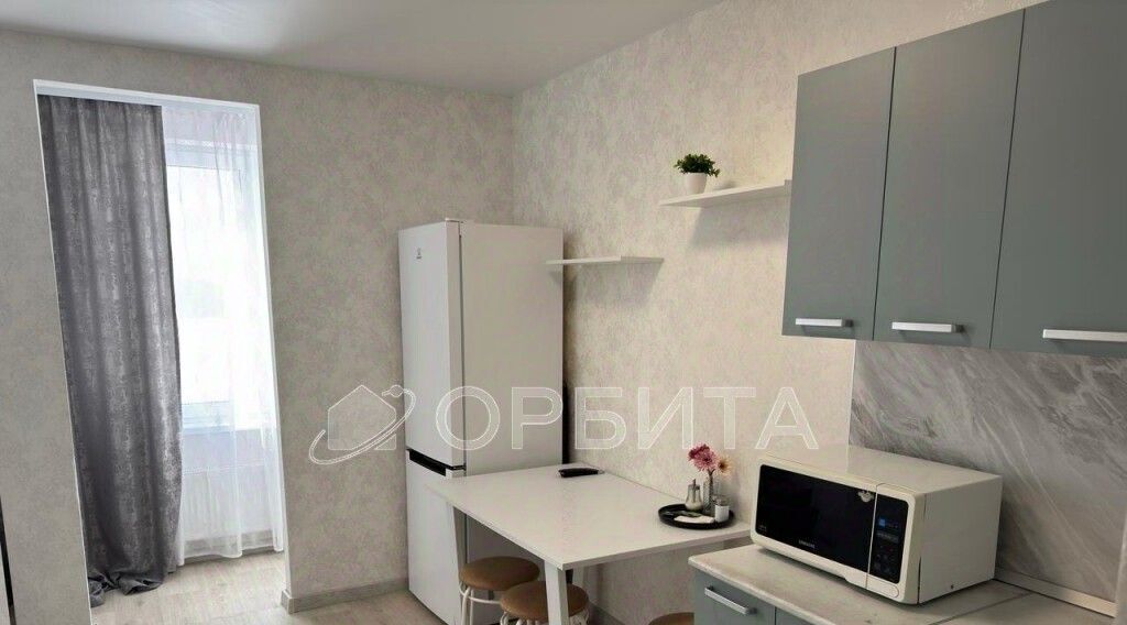 квартира г Тюмень р-н Калининский ул Анатолия Клиндюка 6 фото 2