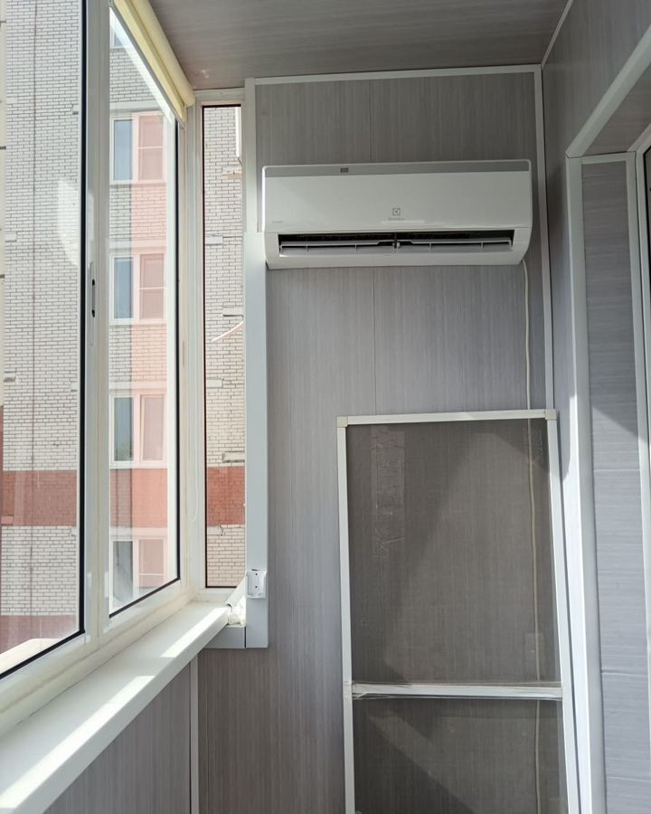 квартира г Омск р-н Центральный ул 21-я Амурская 43 фото 11