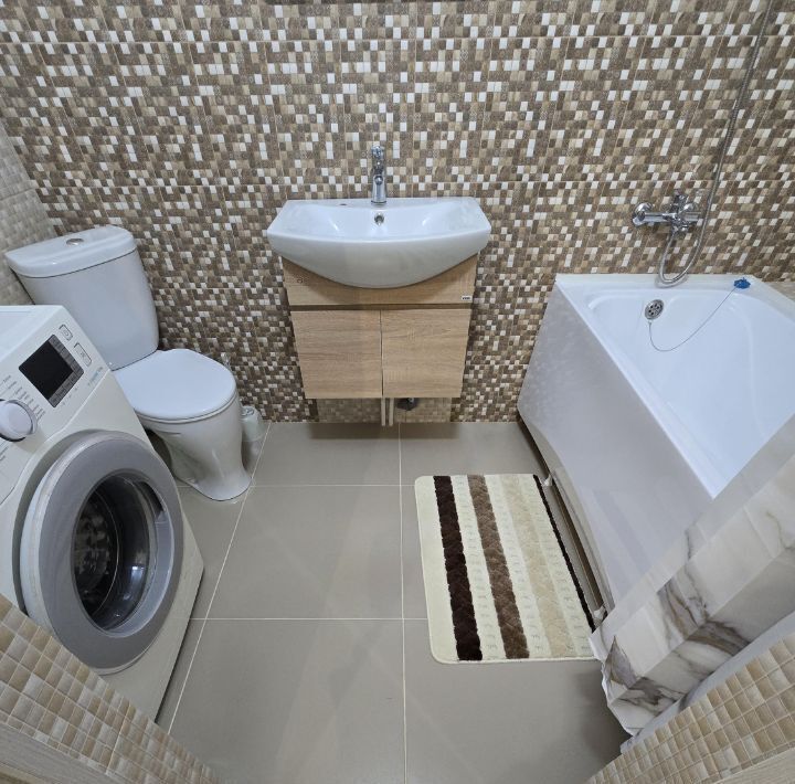 квартира г Батайск ул Ушинского 31к/3 фото 5