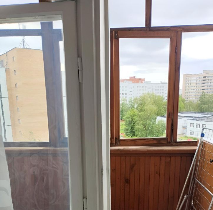 квартира г Тольятти р-н Автозаводский ул Автостроителей 98 фото 6