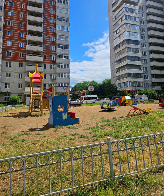квартира г Омск ул Арнольда Нейбута 11 фото 1