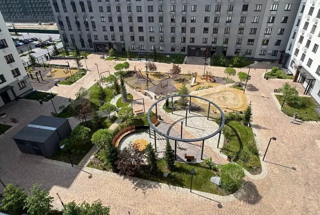 квартира г Тюмень ул Республики 204к/7 фото 2