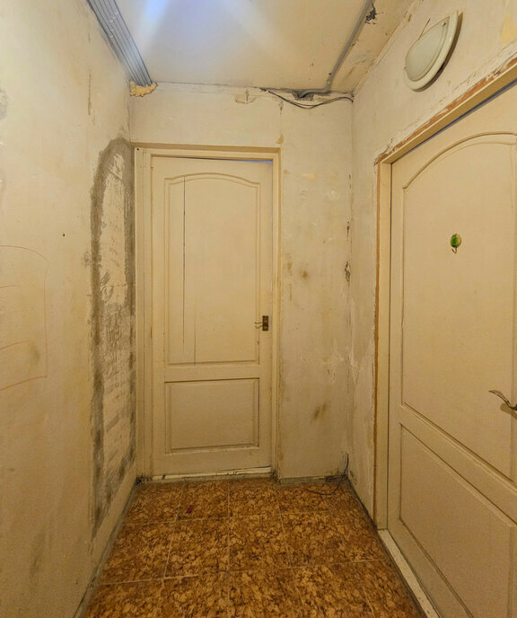 квартира г Омск ул Арнольда Нейбута 11 фото 11
