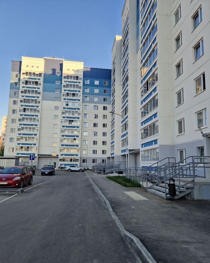 квартира г Пермь р-н Дзержинский ул Маяковского 54 фото 1