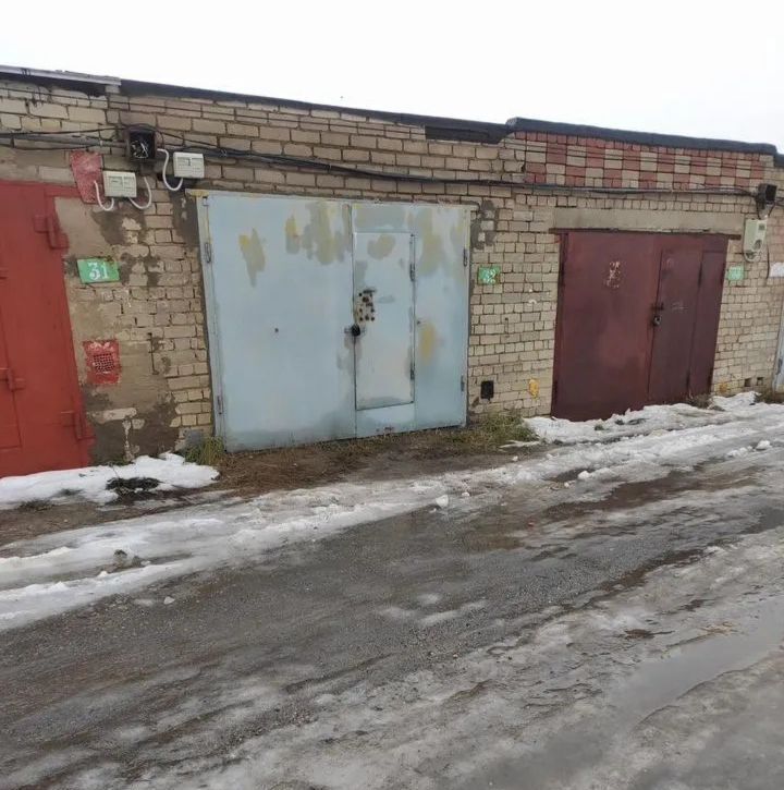 гараж г Воронеж р-н Коминтерновский ул Антонова-Овсеенко 30 фото 1