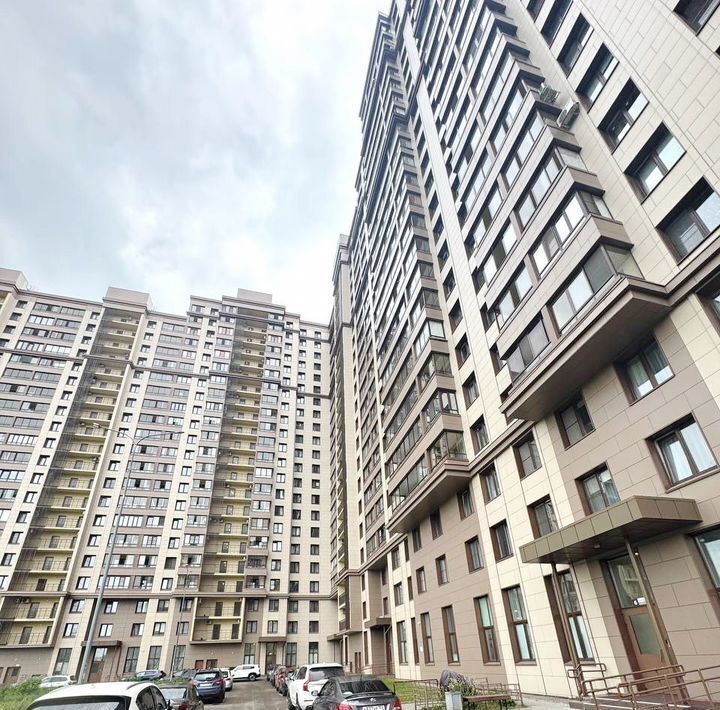 квартира г Нижний Новгород р-н Ленинский ул Июльских Дней 1к/2 фото 1