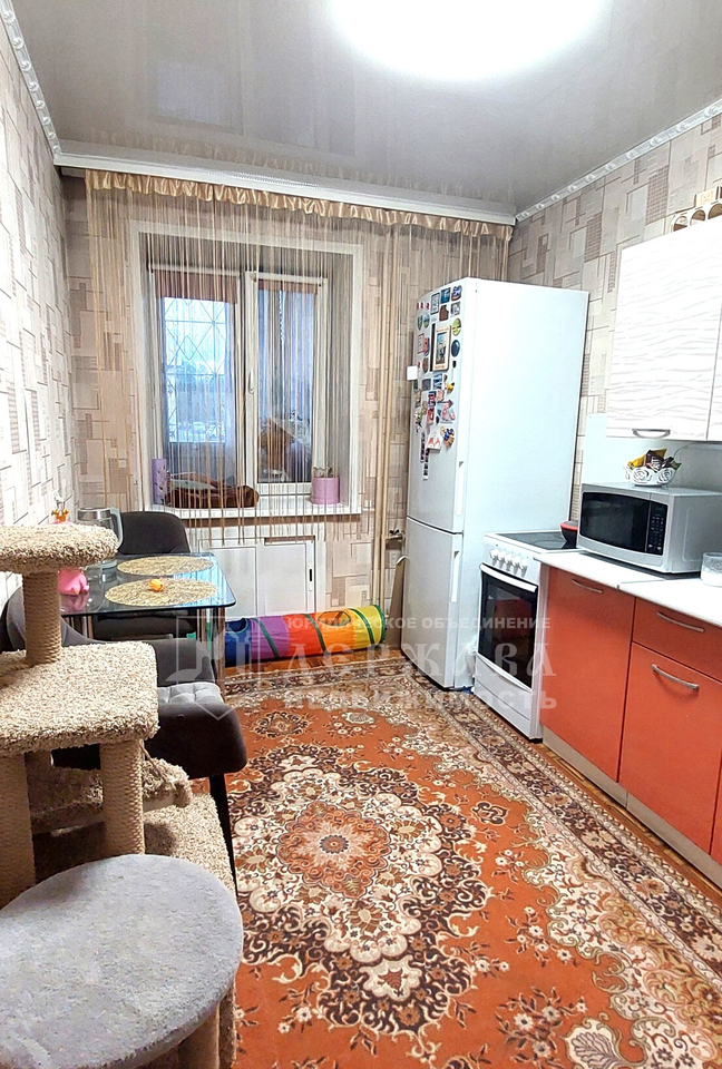 квартира г Кемерово р-н Кировский ул Халтурина 37 фото 6