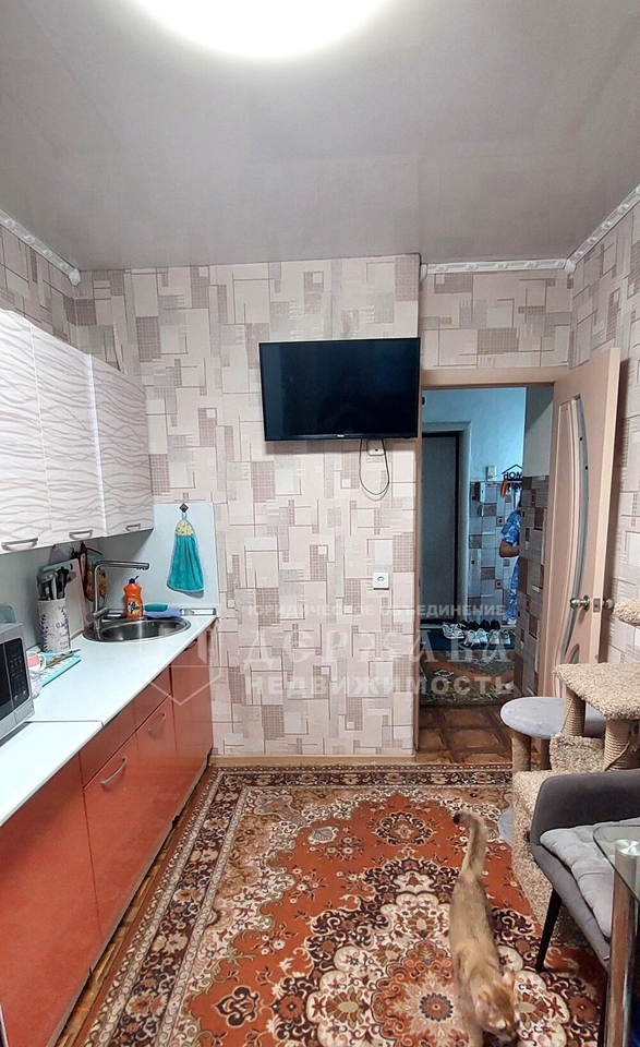 квартира г Кемерово р-н Кировский ул Халтурина 37 фото 7