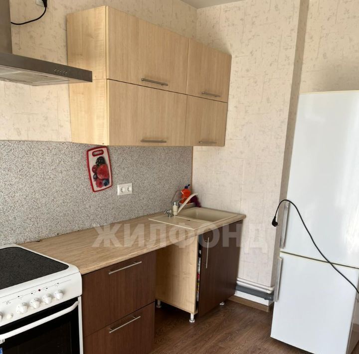 квартира г Новосибирск ул Николая Сотникова 15 Площадь Маркса фото 1