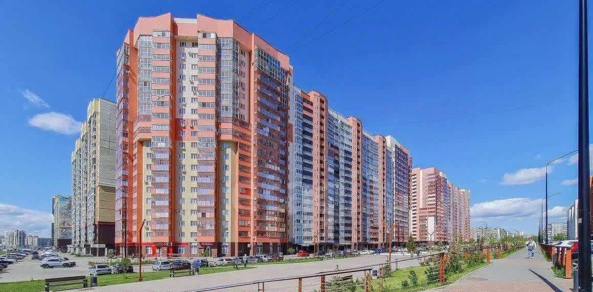 квартира г Челябинск р-н Калининский ул 40-летия Победы 52 фото 1