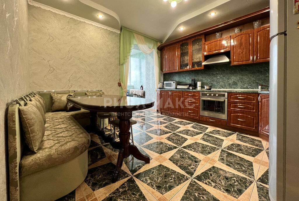 квартира г Брянск р-н Советский ул Рославльская 6 фото 4