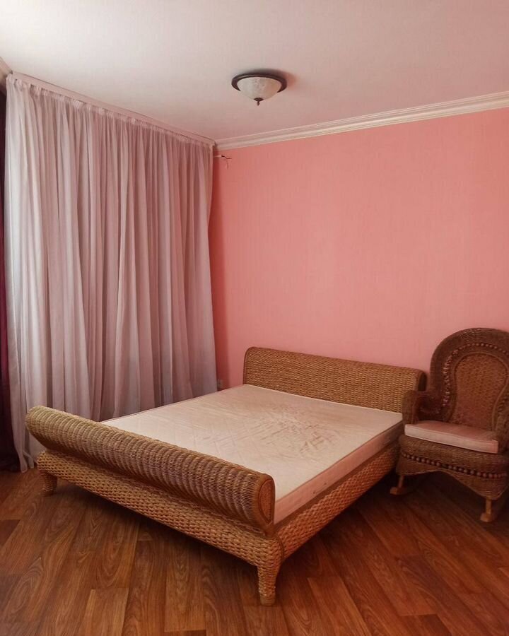 квартира г Алушта п Семидворье мкр-н Дельфин, 58Д фото 6
