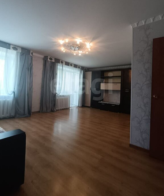квартира г Ишим ул Шаронова 17 фото 4