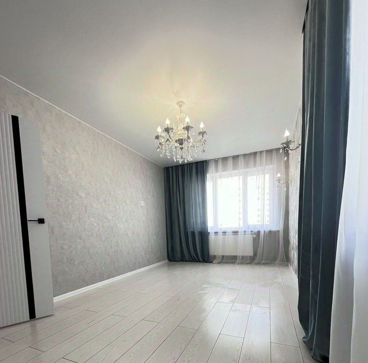 квартира г Саратов р-н Фрунзенский ЖК Царицынский 4к/2 фото 3