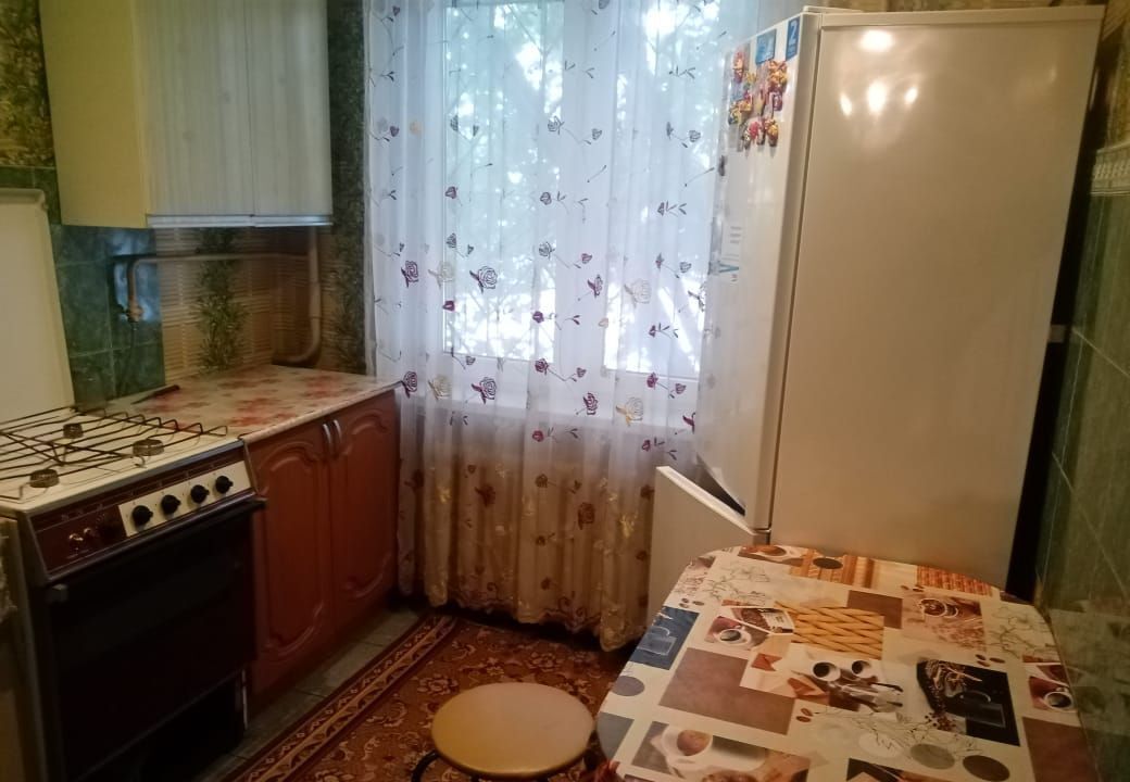 квартира г Брянск р-н Фокинский ул Дзержинского 48 фото 3