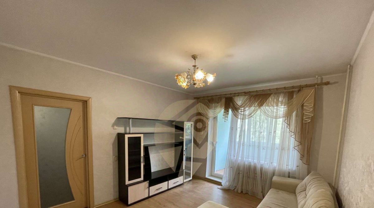 квартира г Старый Оскол микрорайон Жукова 23 фото 1
