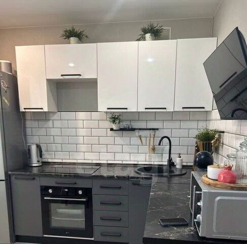 Спортивная дом 185а фото