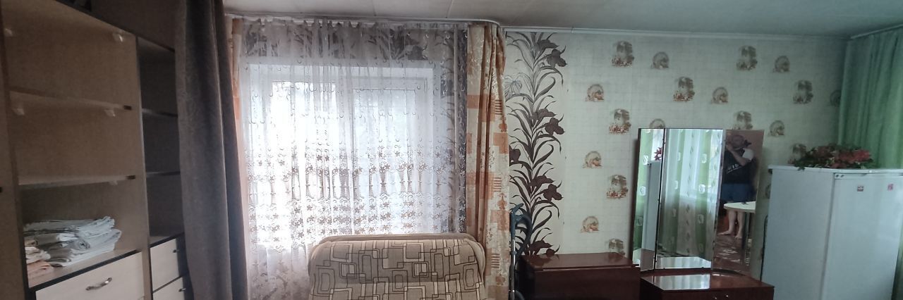 квартира г Новокузнецк р-н Заводской ул Тореза 2а фото 2