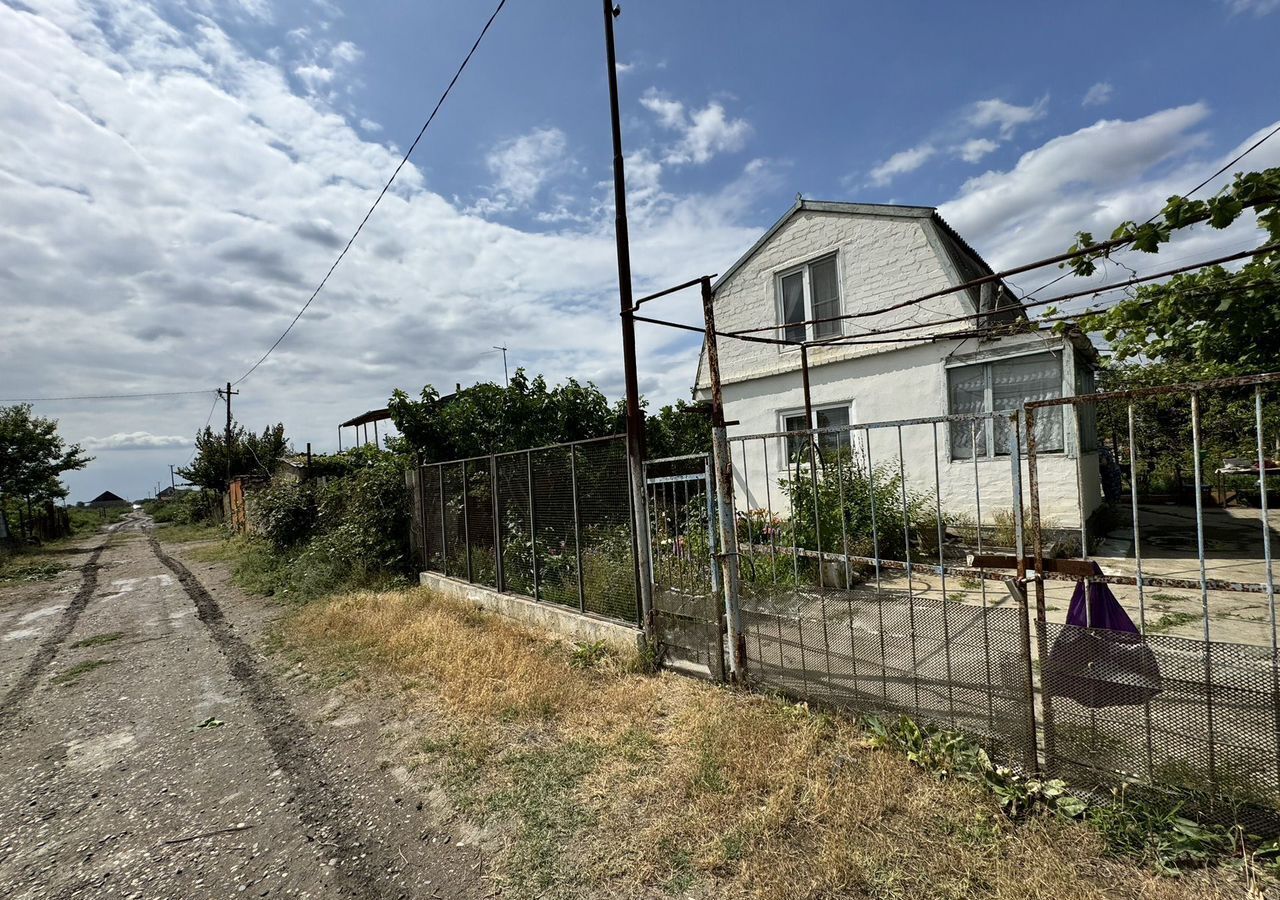 дом г Махачкала пгт Сулак территория СНТ Радуга, 153 фото 1