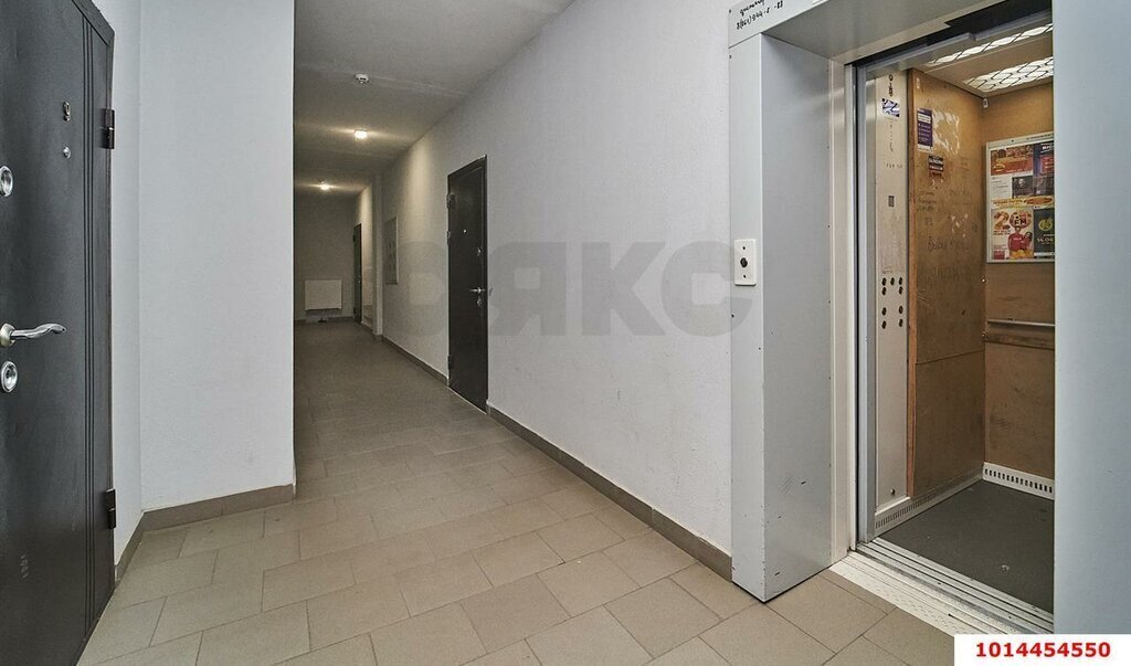 квартира г Краснодар п Российский ул им. Комарова В.М. 106б фото 4