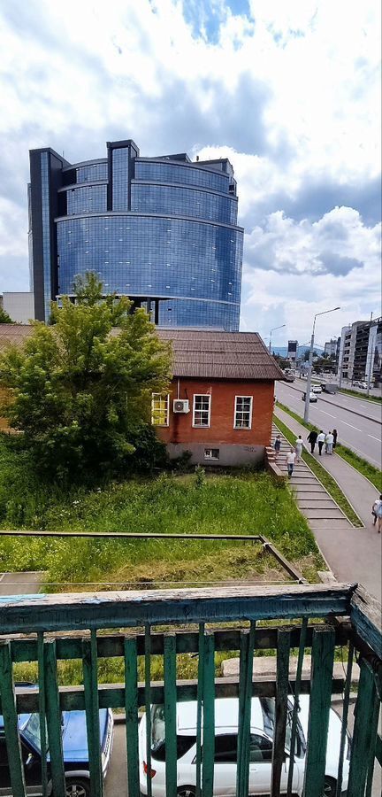 комната г Красноярск р-н Железнодорожный ул Маерчака 14 фото 7
