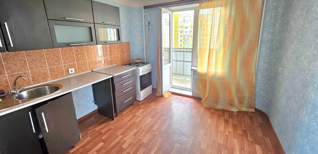 квартира г Волжский ул им генерала Карбышева 120 фото 1