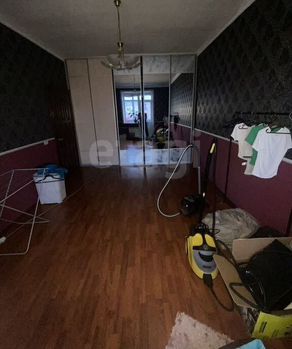 квартира г Новокузнецк ул Бугарева 21 фото 2