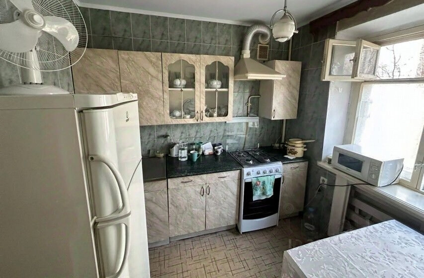 квартира г Таганрог ул Сызранова 6 фото 2