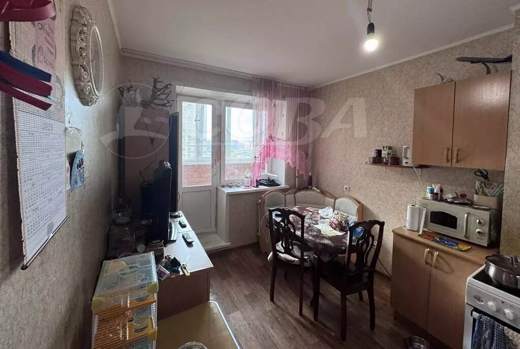 квартира г Тюмень ул Андрея Бушуева 4к/1 фото 5