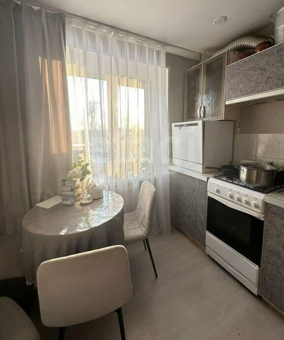 квартира г Набережные Челны ул им Низаметдинова Р.М. 9 фото 2
