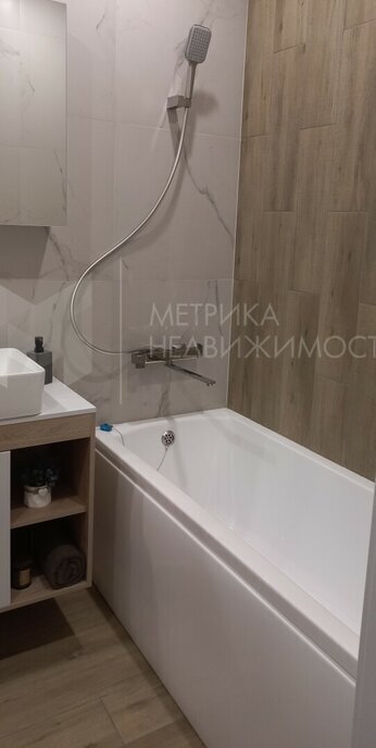 квартира г Тюмень ул Александра Звягина 12 фото 29