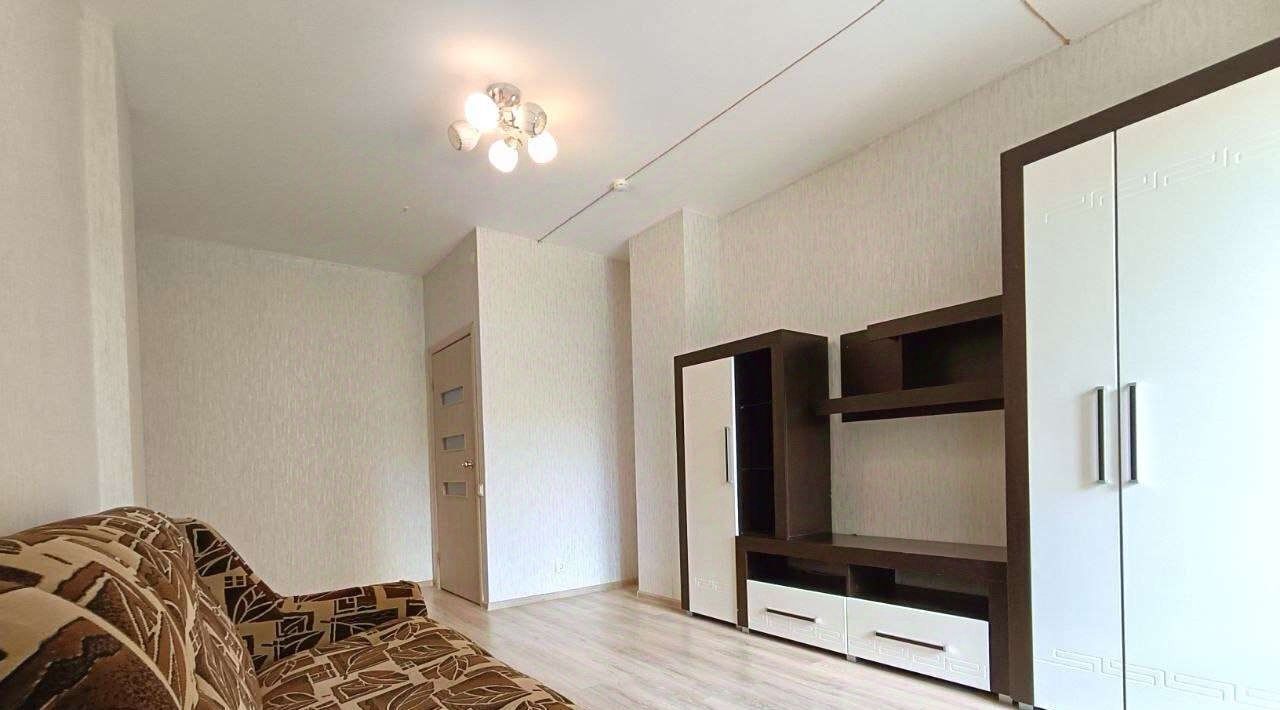 квартира г Пермь р-н Свердловский ул Революции 48а фото 2