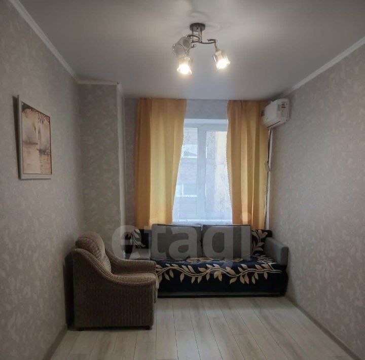 квартира г Батайск ул Добролюбова 90 фото 1