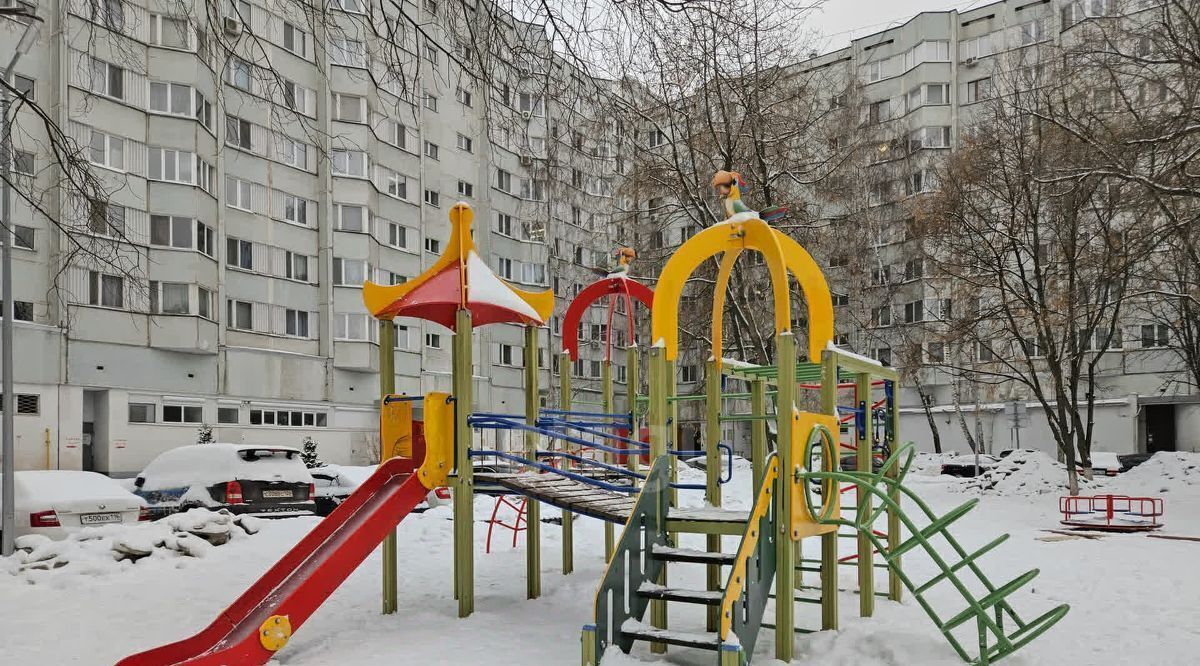 квартира г Набережные Челны р-н Центральный пр-кт Мира 52/16 фото 26