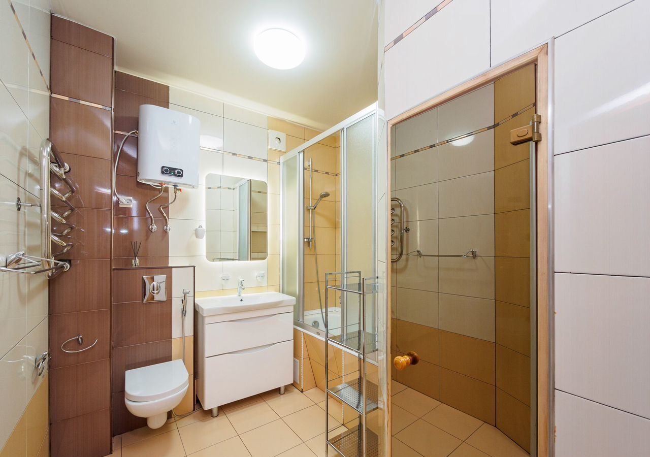 квартира г Омск р-н Октябрьский ул Шебалдина 199/2 фото 22