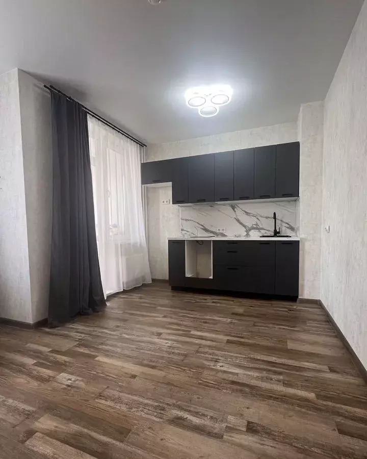 квартира г Красноярск р-н Кировский ул Апрельская 5к фото 1