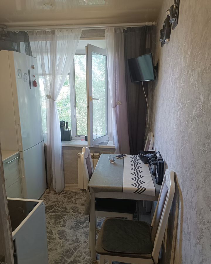 квартира г Северск ул Ленина 106 фото 2