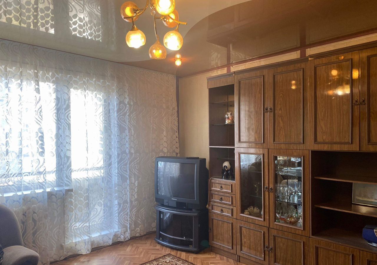 квартира г Новокузнецк р-н Центральный ул Тольятти 76 фото 2