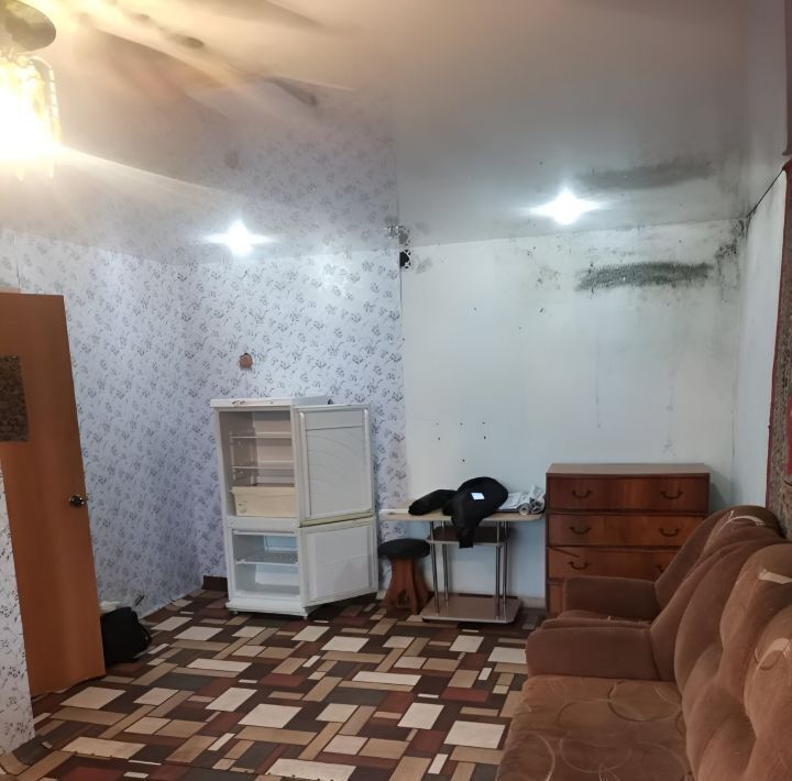 комната г Прокопьевск р-н Центральный ул Кучина 24а фото 2