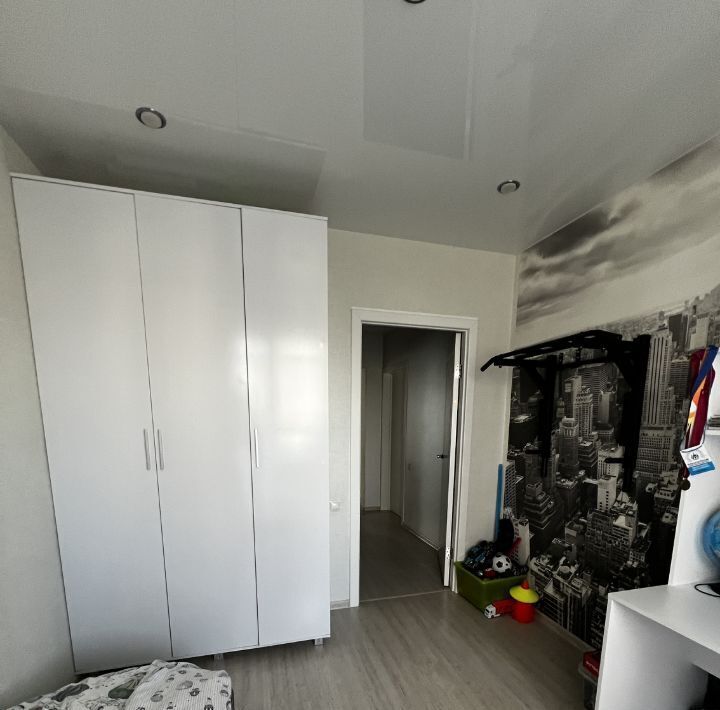 квартира г Омск р-н Кировский ул Лукашевича 21к/1 фото 6