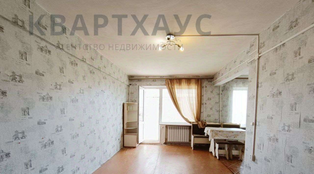 квартира г Волгоград р-н Кировский ул им. Курчатова 6 фото 11