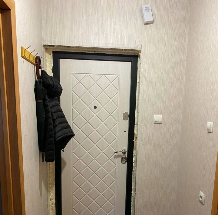 квартира г Смоленск р-н Заднепровский ул Авиаторов 3 фото 7