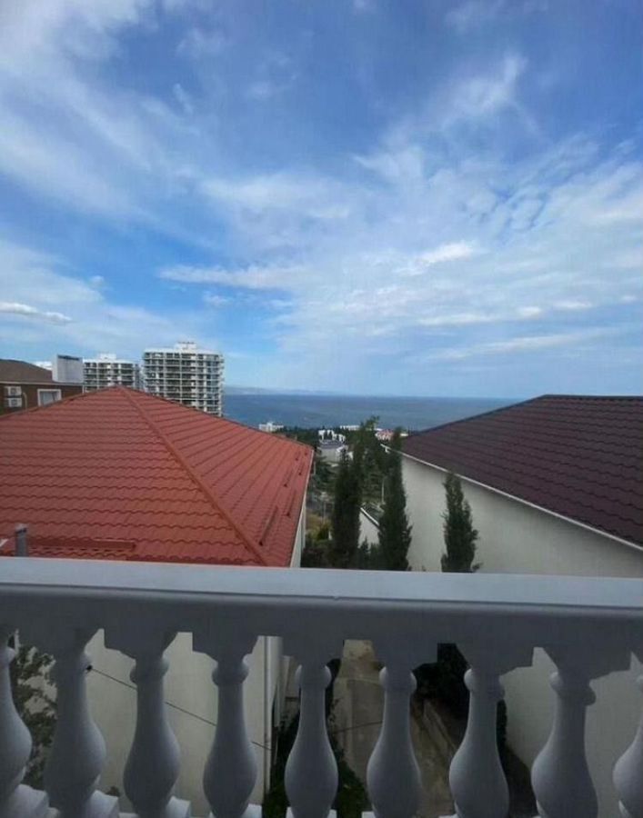 квартира г Алушта ул. Сергеева-Ценского, 3к 8 фото 1