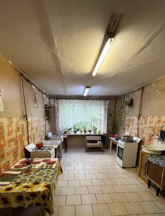 комната г Колпино ул Танкистов 18 Шушары фото 10