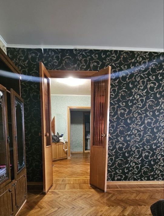 квартира г Саратов р-н Октябрьский ул. Имени В. Г. Рахова, 44/54 фото 12
