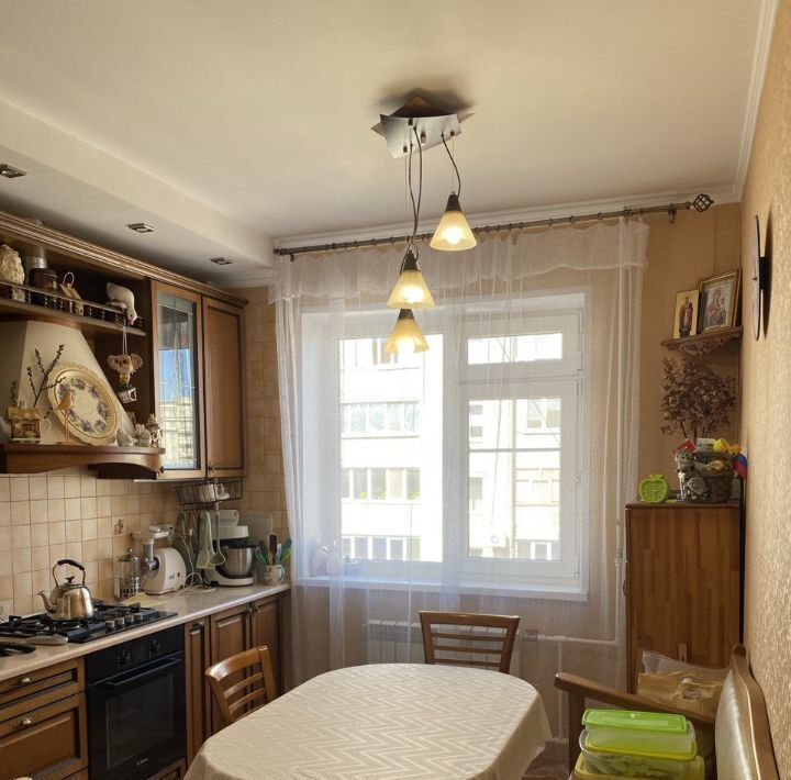 квартира г Саратов р-н Октябрьский ул Рабочая 40/60 фото 1