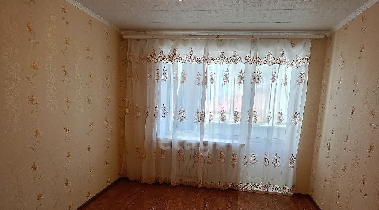 квартира г Жигулевск ул Ткачева 16 фото 3