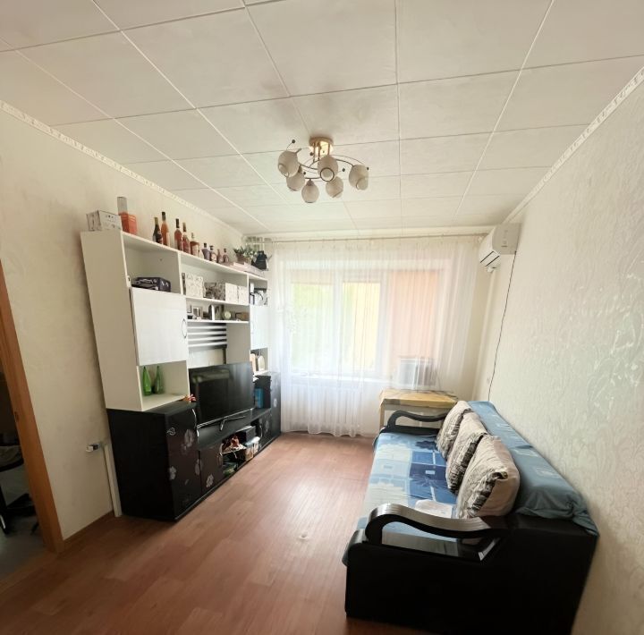 квартира г Каменск-Шахтинский мкр 60 лет Октября 2 фото 2